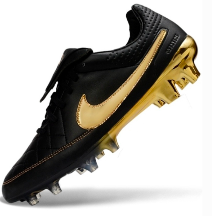 Nike Tiempo Legend V Premium R10
