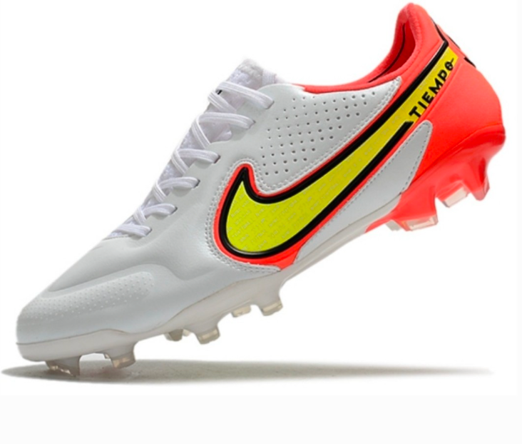 Nike Tiempo