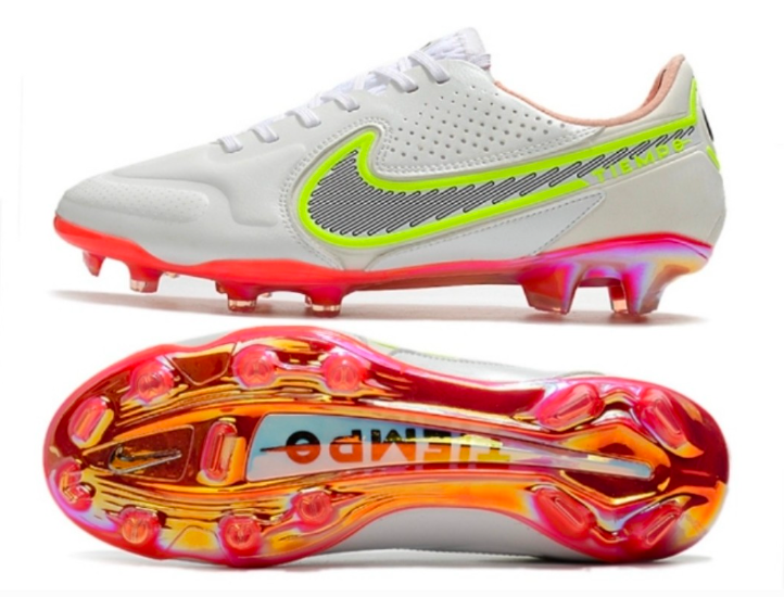 Nike Tiempo