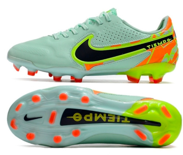 Nike Tiempo