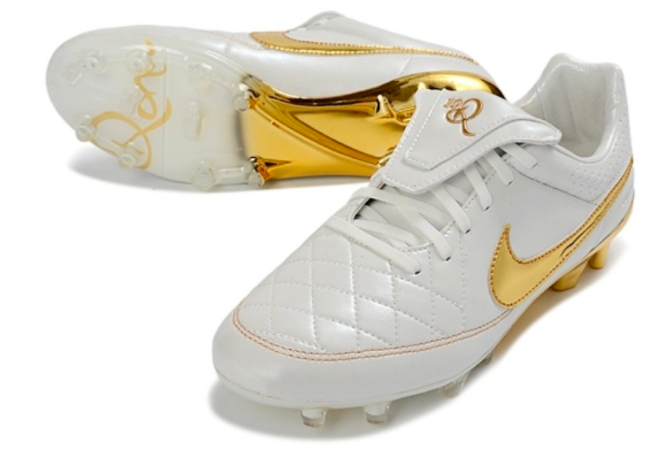 Nike Tiempo Legend V Premium R10